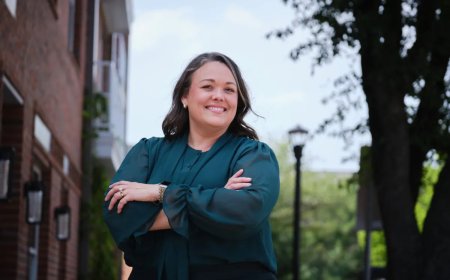 জরুরি সেবায় পরিবর্তনের হাল ধরেছেন ফোর্ট ওয়ার্থের ৯১১ প্রধান