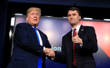 ট্রাম্পের ঘনিষ্ঠ সহযোগী চার্লি কার্ক বিশ্ববিদ্যালয় ক্যাম্পাসে গুলিতে নিহত