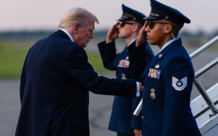 শাটডাউনে বন্ধুর টাকায় সেনাদের বেতন, ট্রাম্পের দাবিতে বিতর্ক