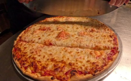 স্ন্যাপ সুবিধা হারানো পরিবারের শিশুরা নর্থ টেক্সাসের রেন্টুরেন্টে বিনামূল্যে পাবে খাবার