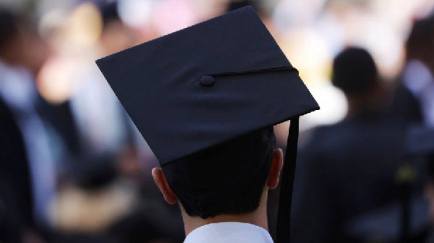 ছাত্রঋণ মওকুফের প্রক্রিয়া দ্রুততর করবে ট্রাম্প প্রশাসন