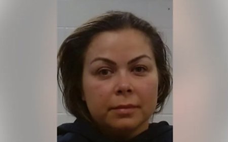 টেক্সাসের সেলাইনায় মুর মিডল স্কুলে এবার শিক্ষিকা আটক