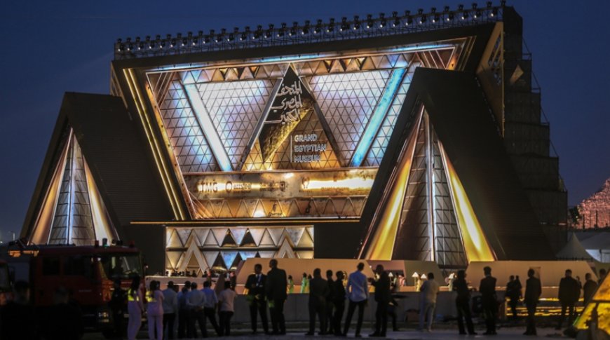 ২২ বছরের অপেক্ষা শেষ, খুলে দেওয়া হলো মিসরের রূপ-ঐতিহ্যের ধারক ‘গ্র্যান্ড ইজিপশিয়ান মিউজিয়াম’