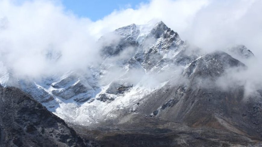 নেপালের হিমালয়ে তুষারধসে ৩ পর্বতারোহীর মৃত্যু, নিখোঁজ ৪