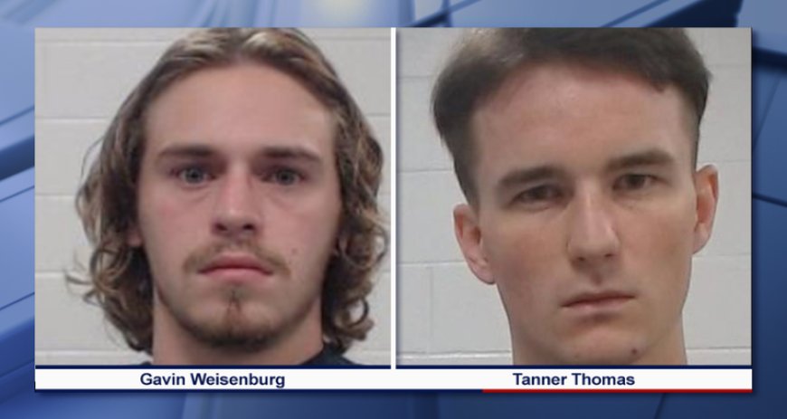 ভয়ঙ্কর ষড়যন্ত্রের অভিযোগে অভিযুক্ত উত্তর টেক্সাসের দুই তরুণ