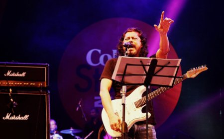 তুমুল হট্টগোলে পণ্ড ফরিদপুরে জেমসের কনসার্ট