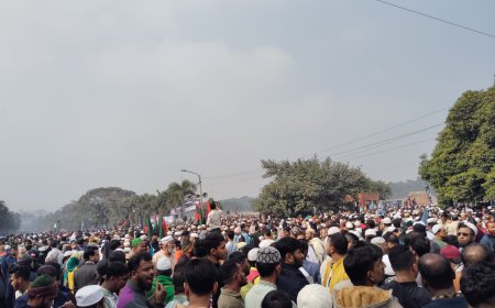 রাষ্ট্রীয় মর্যাদায় জিয়াউর রহমানের পাশে খালেদা জিয়ার দাফন