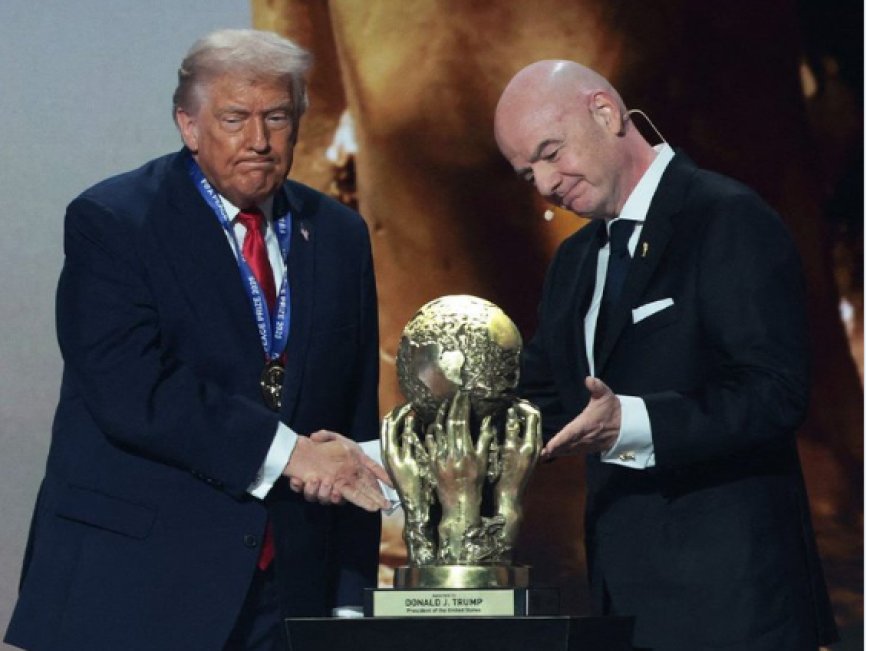 শান্তিতে নোবেল চেয়েছিলেন ট্রাম্প, পেলেন ফিফার ‘শান্তি পুরস্কার’