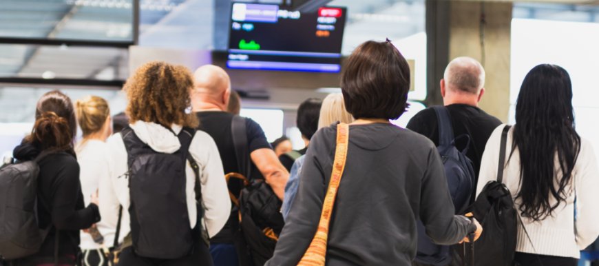 আরও সাত দেশের নাগরিকদের ওপর যুক্তরাষ্ট্রের ভ্রমণ নিষেধাজ্ঞা, কোন কোন দেশ