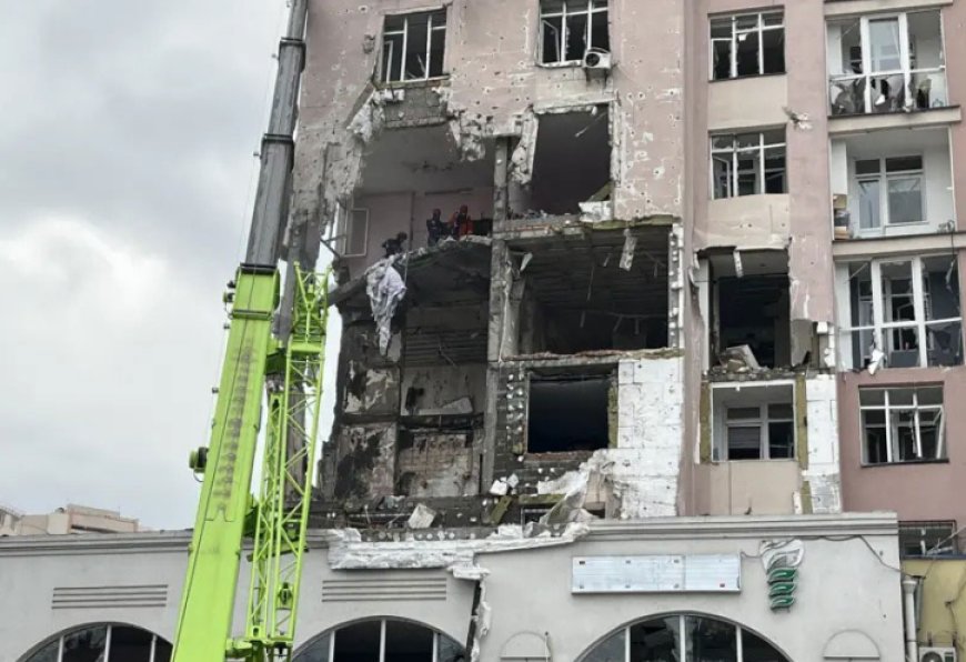 ট্রাম্প–জেলেনস্কি বৈঠকের আগে ইউক্রেনে রাশিয়ার তীব্র হামলা, নিহত ২