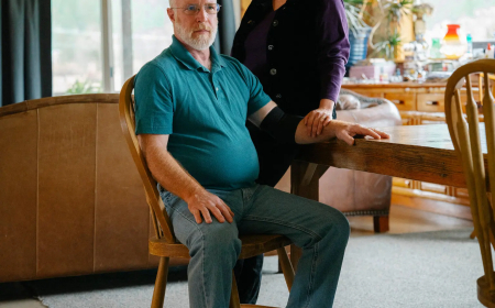 ওবামাকেয়ার ভর্তুকি শেষ, স্বাস্থ্যবিমার খরচে চাপে মার্কিন পরিবার