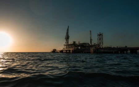 ভেনেজুয়েলার তেল বিক্রির অর্থ ব্যবস্থাপনাও থাকবে যুক্তরাষ্ট্রের হাতে