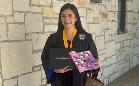 কলেজছাত্রীর বহিষ্কার ছিল ‘ভুল’: ট্রাম্প প্রশাসন