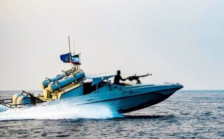 ইরান আক্রান্ত হলে আঞ্চলিক যুদ্ধ শুরু হবে: খামেনির হুঁশিয়ারি