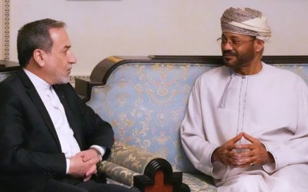 ওমানের বৈঠকে ‘ভালো শুরু’র পরও নিষেধাজ্ঞা ও যুদ্ধ সতর্কতা, ইরান-যুক্তরাষ্ট্র উত্তেজনা চরমে