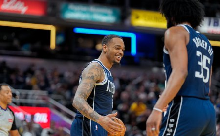 ইন্ডিয়ানায় ১৩৪-১৩০ ব্যবধানের জয়ে ১০ ম্যাচ হারের ধারা ভাঙল ম্যাভেরিক্সের