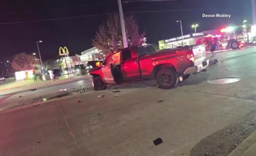 মদ্যপ চালকের বেপরোয়া গতি, ডালাসে গাড়ি দুর্ঘটনায় নিহত ১, গুরুতর আহত ২