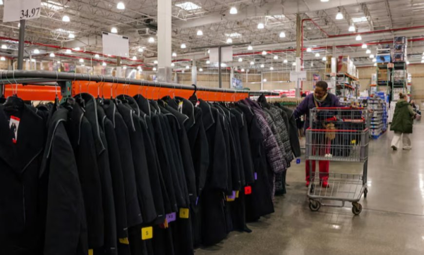 সরকারি শাটডাউনে চতুর্থ প্রান্তিকে ধাক্কা, বেড়েছে মূল্যস্ফীতি