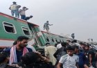 বগুড়ায় ট্রেন লাইনচ্যুত হওয়ায় আহত অন্তত ১১২, তদন্তে কমিটি গঠন