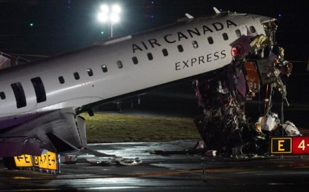 লাগার্ডিয়ায় বিমান-ফায়ার ট্রাক সংঘর্ষে নিহত পাইলট ও কো-পাইলট