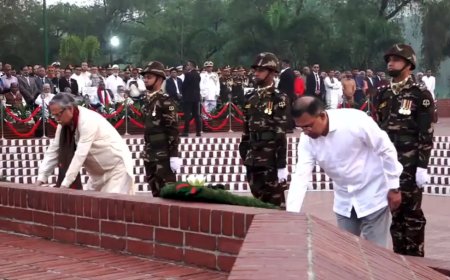 স্বাধীনতা দিবসে জাতীয় স্মৃতিসৌধে রাষ্ট্রপতি ও প্রধানমন্ত্রীর শ্রদ্ধা