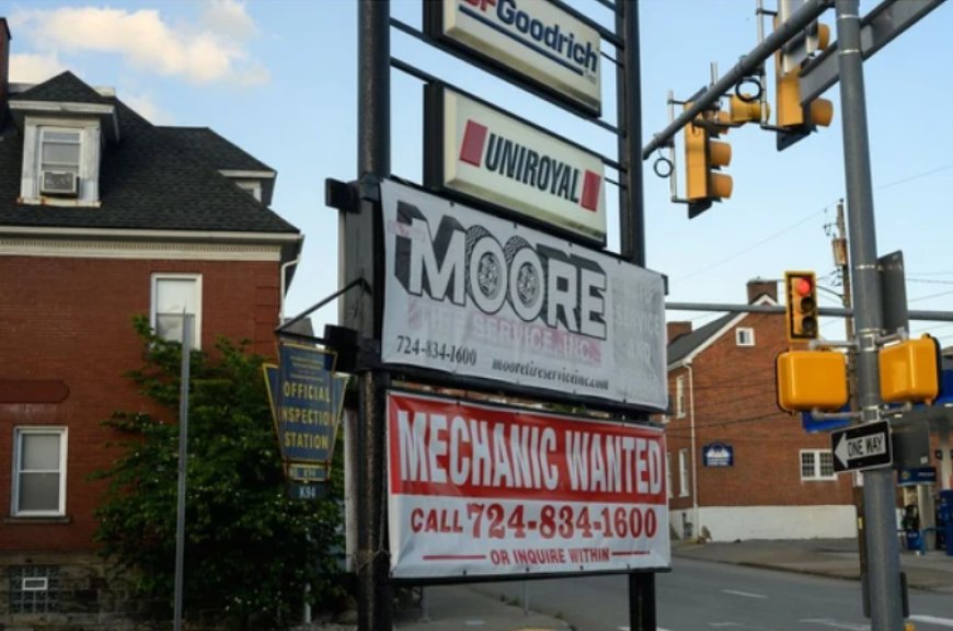 জানুয়ারিতে শক্তিশালী প্রবৃদ্ধির পর যুক্তরাষ্ট্রের চাকরিবাজারে স্থিতিশীলতার আভাস