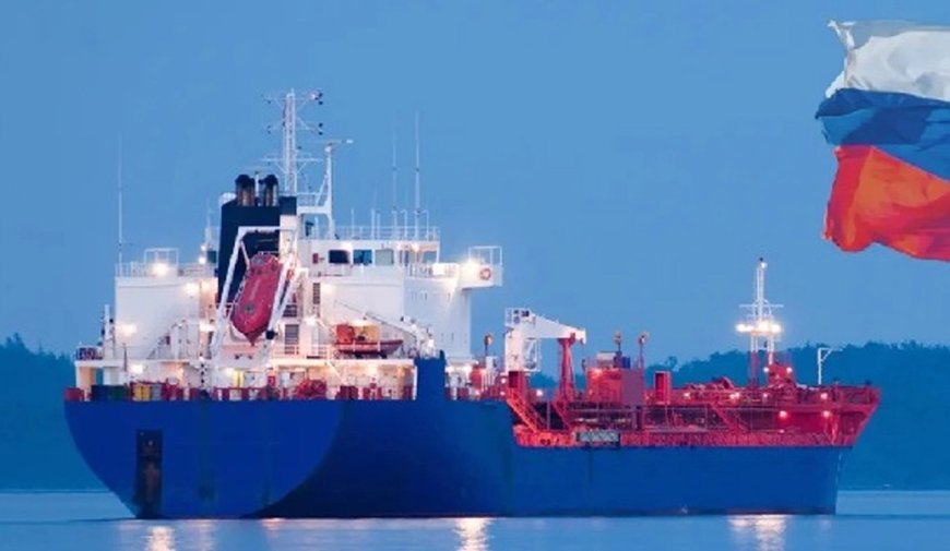 রুশ তেল বিক্রির নিষেধাজ্ঞা ৩০ দিনের জন্য স্থগিত করেছে যুক্তরাষ্ট্র