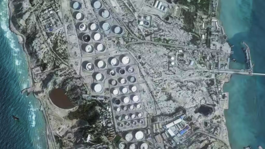 ‘হরমুজ প্রণালি মুক্ত করতে’ ইরানের খারগ দ্বীপে রাতভর হামলা