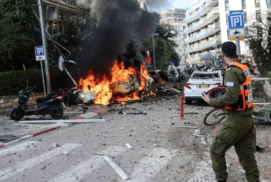 ট্রাম্পের শান্তি আলোচনার দাবি প্রত্যাখ্যান, ‘পূর্ণ বিজয়ের’ জন্য লড়ে যাওয়ার অঙ্গীকার ইরানের