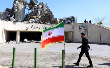 পাকিস্তানের উদ্যোগ আর খোলা হরমুজ প্রণালির গুরুত্বই পথ দেখাল যুদ্ধবিরতির