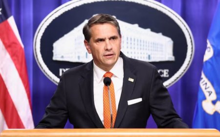 তদন্তে হস্তক্ষেপের ‘অধিকার’ ট্রাম্পের আছে, বললেন ভারপ্রাপ্ত অ্যাটর্নি জেনারেল