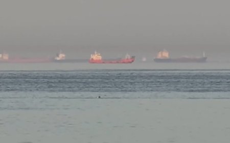 যুক্তরাষ্ট্র অবরোধ তুলে নিলেই খুলে যাবে হরমুজ প্রণালি