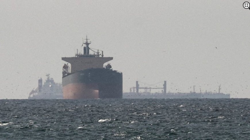 ইরানি বন্দর অবরোধে ট্রাম্পের পদক্ষেপে যোগ দেবে না যুক্তরাজ্য