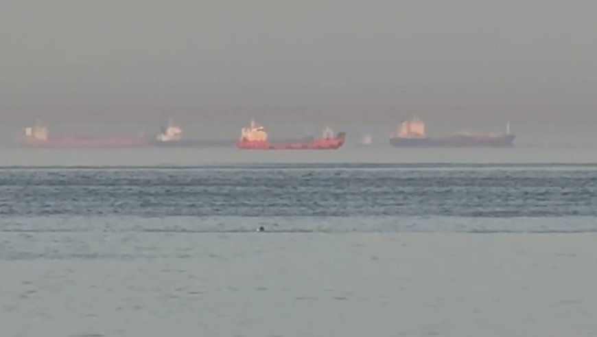 যুক্তরাষ্ট্র অবরোধ তুলে নিলেই খুলে যাবে হরমুজ প্রণালি