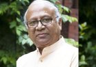 মায়ের কবরের পাশে শায়িত আতাউর রহমান
