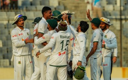 নাহিদ রানার আগুনে বোলিংয়ে ছারখার পাকিস্তান