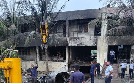 মাইলস্টোন দুর্ঘটনায় ক্ষতিগ্রস্ত ভবন ভাঙা হচ্ছে, স্মৃতি সংরক্ষণের পরিকল্পনা এখনো হয়নি