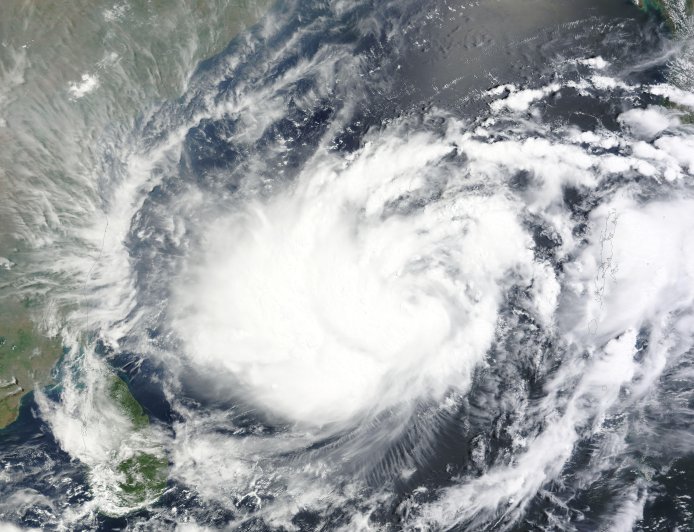 বঙ্গোপসাগরে লঘুচাপ, চট্টগ্রামসহ চার সমুদ্রবন্দরে ৩ নম্বর সতর্ক সংকেত