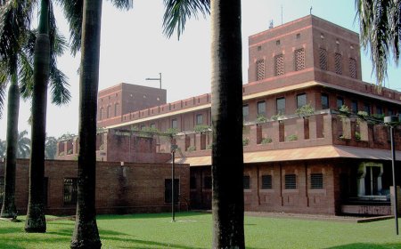 বাংলাদেশে মার্কিন বিনিয়োগ বাড়ানোর ইঙ্গিত, ভ্রমণ সতর্কতা শিথিল