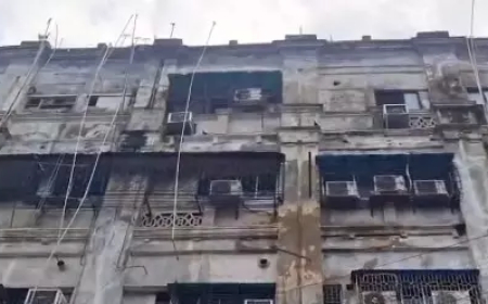 কলকাতার হোটেলে আগুনে নয় বাংলাদেশি নিহত, শিশুসহ একই পরিবারের চারজন