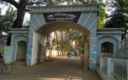 ছাত্র ইউনিয়নের সাবেক সভাপতি মেঘমল্লার বসু লাইফ সাপোর্টে
