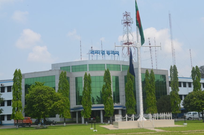 ভুয়া প্রতিষ্ঠানের নামে সিগারেটের কাঁচামাল আমদানি, ২ হাজার ৪৫০ কোটি টাকার রাজস্ব ঝুঁকিতে