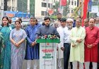 গেন্ডারিয়ায় মাদকবিরোধী অভিযানে অস্ত্র হাতে প্রতিমন্ত্রী ইশরাক